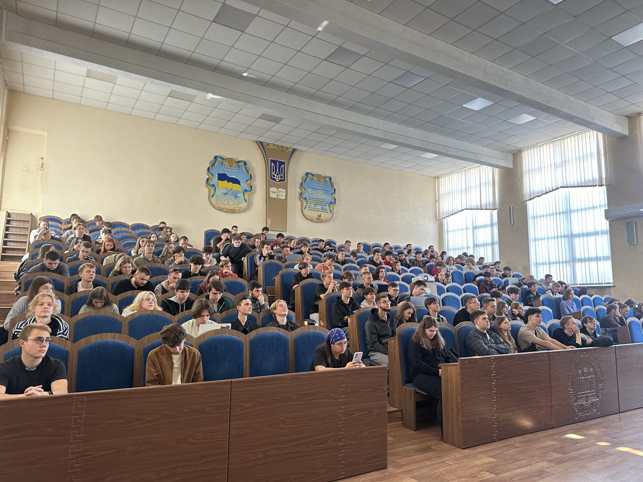 Image for: Як навчатися програмуванню в епоху AI: студенти ФІКТ взяли участь у вебінарі від Freshcode